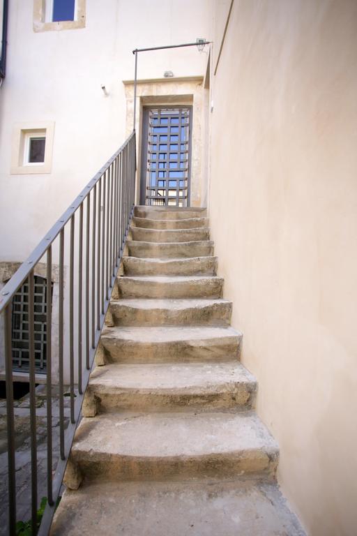 Dentrortigia Apartment Syracuse Ngoại thất bức ảnh